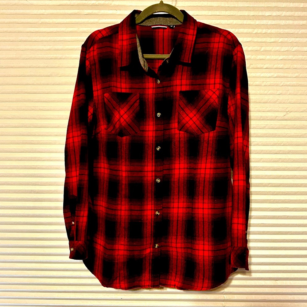Like new Red and black fleece plaid shirt medium